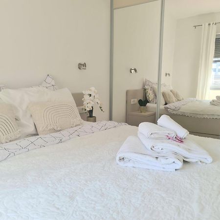 Brand New Lovely Apartment Bella Дубровник Екстериор снимка